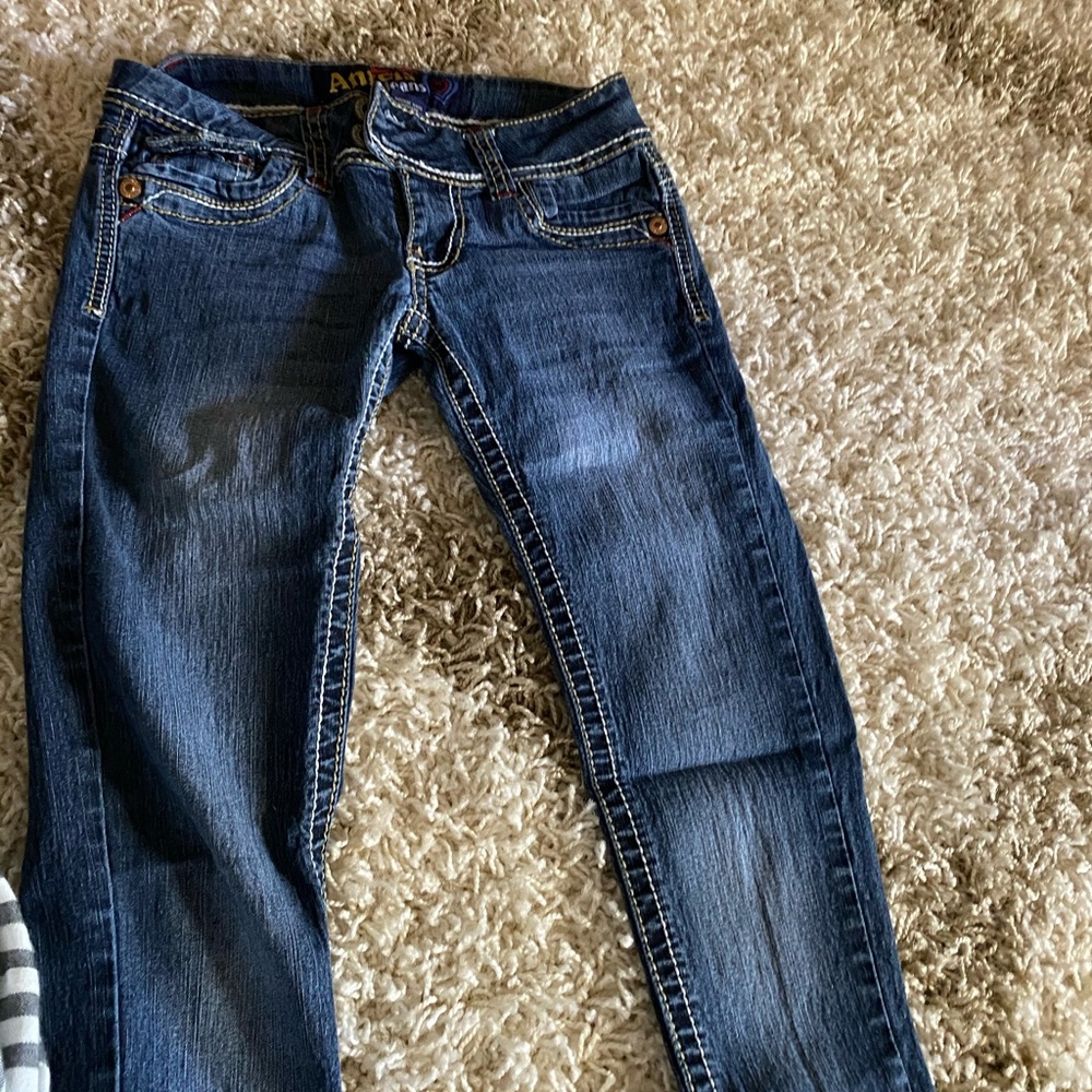 Jeans